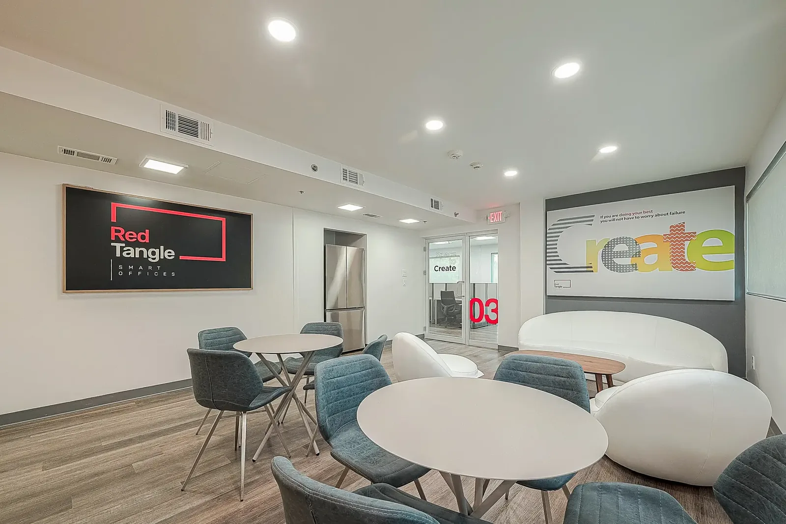 Reception and mail centre supporting virtual office members at Red Tangle Smart Offices, Magnolia, Texas
